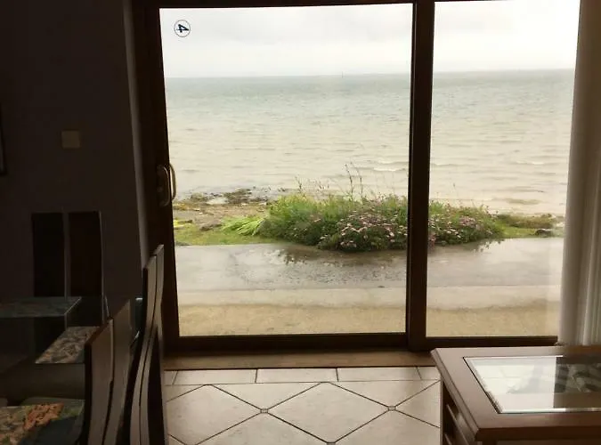 Watersedge Dom wakacyjny Redcastle